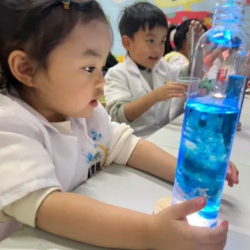 A5. 乳化魔法實驗室-KID 油水樂園 活動現場照片 2
