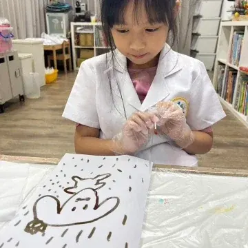 A7. 氧化還原實驗室-神秘變色藥水 DIY 活動現場照片 6